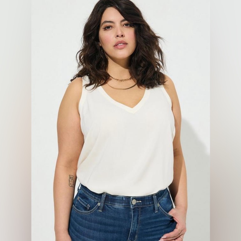 Torrid Challis Stitch Detail Tank - New with Tags